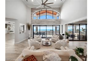 3611 Gulf Drive, Sanibel, FL 33957 - MLS#2025021200