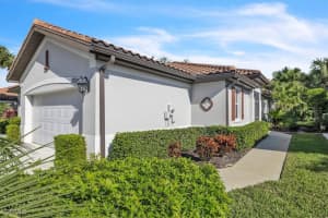 10515 Diamante Way, Fort Myers, FL 33913 - MLS#2025021238