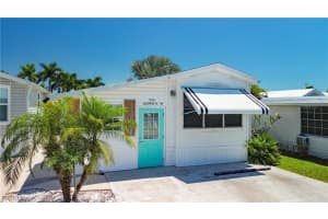 11561 Valleyview Drive, Fort Myers, FL 33908 - MLS#2025021253