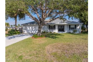 119 Sw 39th Pl, Cape Coral