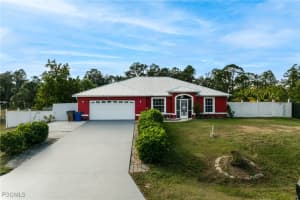 619 Broadway Avenue, Lehigh Acres, FL 33972 - MLS#2025021315