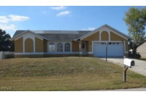 412 17th Place, Cape Coral, FL 33909 - MLS#2025021328