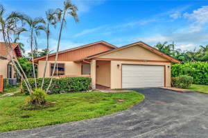 6462 Royal Woods Drive, Fort Myers, FL 33908 Sold 04/01/26