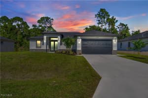 2804 10th Street, Lehigh Acres, FL 33971 - MLS#2025021377
