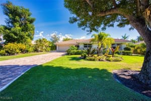 1010 Kings Crown Drive, Sanibel, FL 33957 - MLS#2025021402