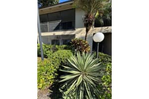 5713 Foxlake Drive, North Fort Myers, FL 33917 - MLS#2025021408