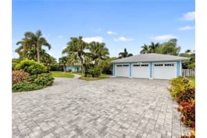 5812 Silvery Lane, Fort Myers, FL 33919 - MLS#2025021413