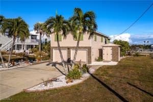 3374 York Road, St James City, FL 33956 - MLS#2025021424