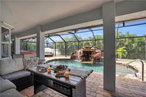 2724 Cape Coral Pkwy W Cape Coral, FL 33914 - Off Market