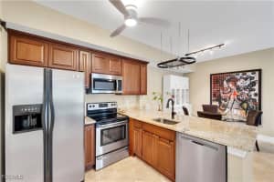 6450 Aragon Way, Fort Myers, FL 33966 - MLS#2025021531