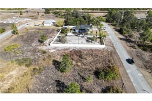 647 Central Street, Lehigh Acres, FL 33974 - MLS#2025021606