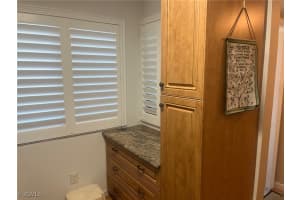 7406 Lake Breeze Drive, Fort Myers, FL 33907 - MLS#2025021658