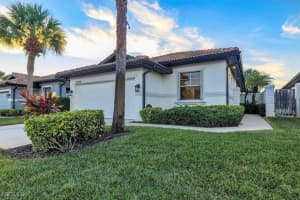 10596 Avila Cir, Fort Myers