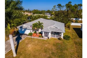 1027 33rd Lane, Cape Coral, FL 33909 - MLS#2025021743