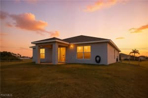 3820 10th Place, Cape Coral, FL 33909 - MLS#2025021752