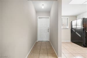 423 Cape Coral Parkway, Cape Coral, FL 33914 - MLS#2025021759