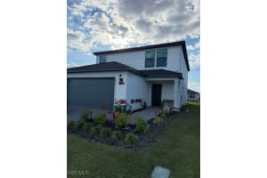 1032 Caloosa Breeze Dr Labelle, FL 33935 - Off Market