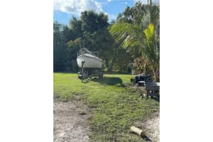 837 Pine Cone Avenue, Clewiston, FL 33440 - MLS#2025021772