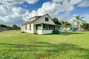 568 Prospect Avenue, Fort Myers, FL 33905 - MLS#2025021781