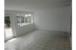 2754 Shoreview Drive, Naples, FL 34112 - MLS#2025021809