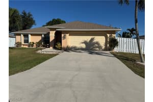4417 6th Place, Cape Coral, FL 33914 - MLS#2025021810