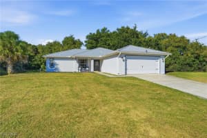 2014 Odessa Circle, Labelle, FL 33935 - MLS#2025021815