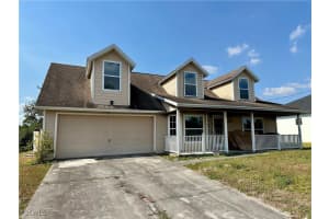 2801 Flora Avenue, Lehigh Acres, FL 33971 - MLS#2025021835