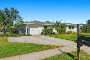1023 El Valle Avenue, Fort Myers, FL 33919 - MLS#2025021858
