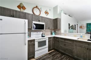 2909 2nd Street, Lehigh Acres, FL 33976 - MLS#2025021863