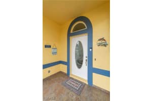 304 12th Lane, Cape Coral, FL 33993 - MLS#2025021942