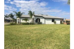 12048 Westmoreland Way, Fort Myers, FL 33913 - MLS#2025021950
