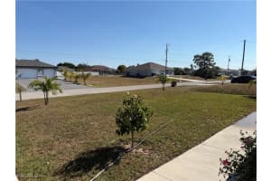 1724 11th Place, Cape Coral, FL 33993 - MLS#2025021961
