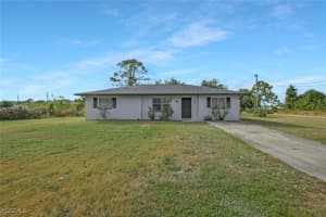 300 Anita Avenue, Lehigh Acres, FL 33976 Sold 01/07/26