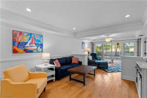 320 14th Ave S 320c, Naples