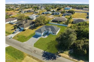 1204 19th Terrace, Cape Coral, FL 33909 - MLS#2025022223