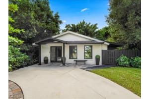 1046 Sperling Ave, Naples 1046 Sperling Ave, Naples