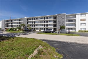 4906 Victoria Drive, Cape Coral, FL 33904 - MLS#2025022400