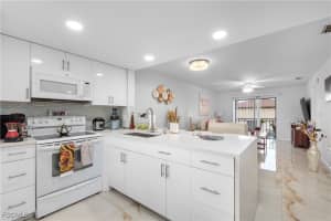 4790 Cleveland Avenue, Fort Myers, FL 33907 - MLS#2025022468