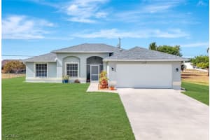 1904 Ne 18th Pl, Cape Coral 1904 Ne 18th Pl, Cape Coral
