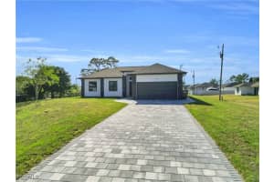 2250 10th Terrace, Lehigh Acres, FL 33936 - MLS#2025022529