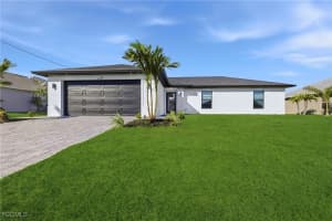 531 15th Street, Cape Coral, FL 33993 - MLS#2025022542