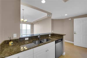 2745 1st Street, Fort Myers, FL 33916 - MLS#2025022678