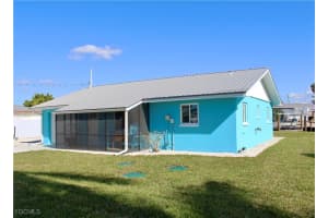 2744 Sanderling Court, St James City, FL 33956 - MLS#2025022721