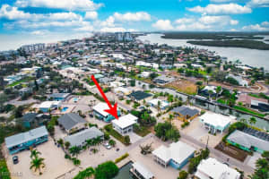 431 Lazy Way, Fort Myers Beach, FL 33931 - MLS#2025022724