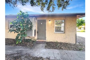 13037 1st St 1, Fort Myers