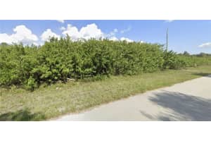 429 Parnell Avenue, Lehigh Acres, FL 33974 - MLS#2025022791