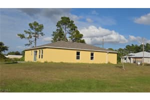 354 Western Avenue, Lehigh Acres, FL 33974 - MLS#2025022820