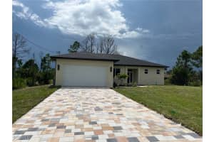 1043 Brenton Avenue, Lehigh Acres, FL 33974 - MLS#2025022845