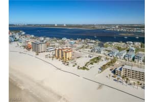 581 Carlos Circle, Fort Myers Beach, FL 33931 - MLS#2025022852