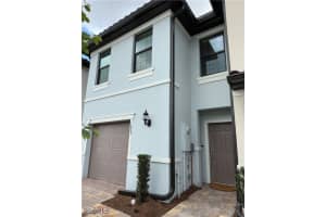 1663 Lake Jessup Cir, Cape Coral